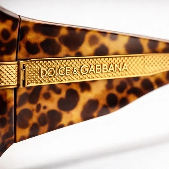 Dolce & Gabbana Leopard Oversized Sunglasses Gold Temple Made Italy w/ Case - Picture 11 of 11